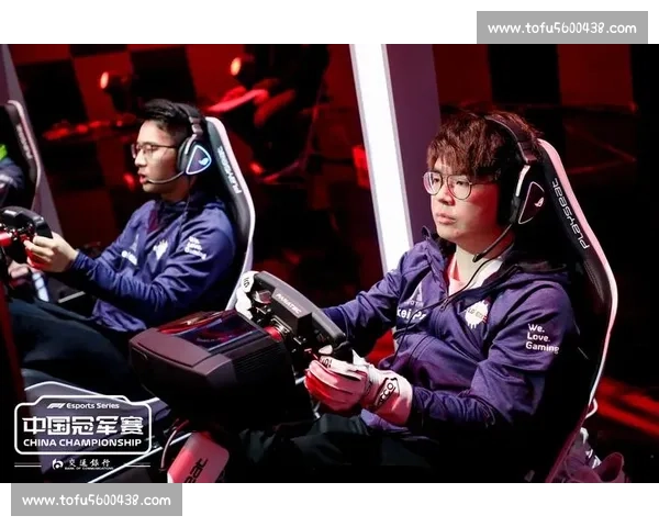 职业电竞全景解析：从选手训练到赛事运营的深度探索